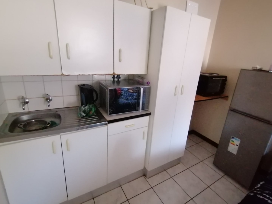 1 Bedroom Property for Sale in Willows Free State